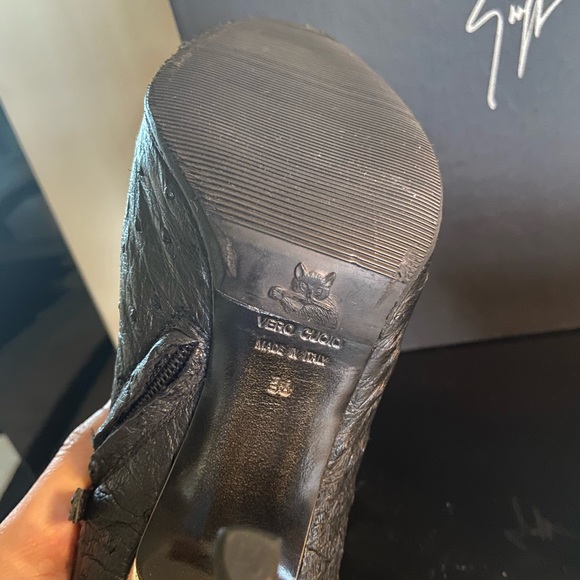 Giuseppe Zantotti Black and Silver Ostrich Bootie  Shoe Very Rare Size 38 - Picture 11 of 13